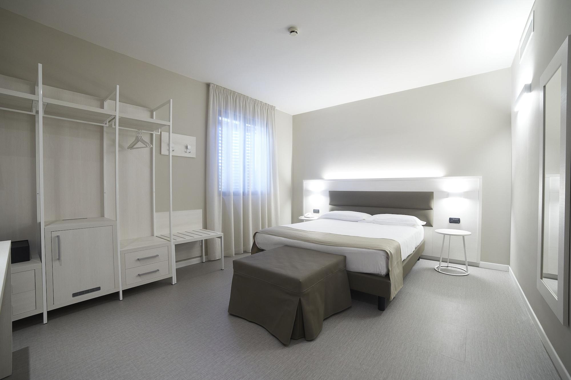 קמראנו Hotel Concorde מראה חיצוני תמונה