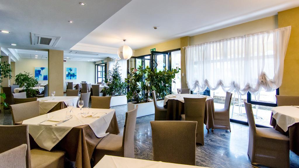 קמראנו Hotel Concorde מראה חיצוני תמונה