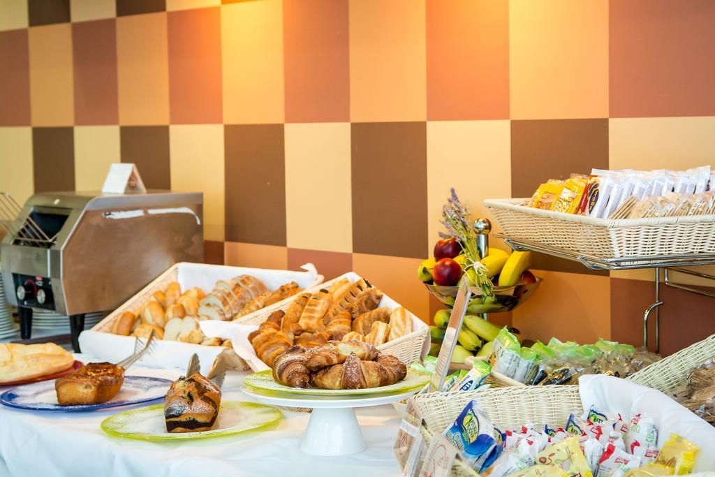 קמראנו Hotel Concorde מראה חיצוני תמונה